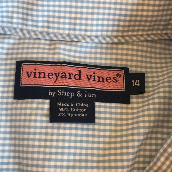 Vineyard Vines Button Up - Picture 2 of 3